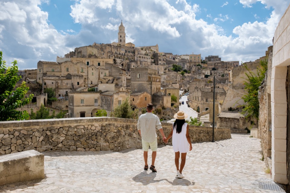 Balade dans les ruelles anciennes de Matera, une zone à éviter ou à visiter avec prudence dans les Pouilles